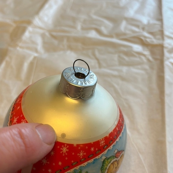 Vintage Hallmark 1980 Betsey Clark Glass Christmas Ornament in original box - Picture 12 of 13